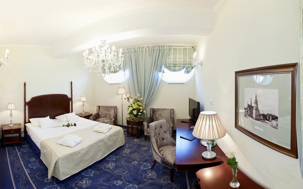 Hotel Willa Hueta Kielce Cameră foto